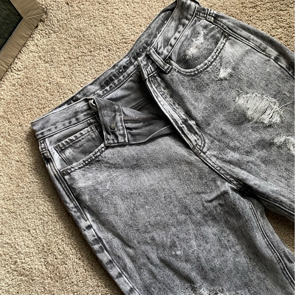 Gray Ripped Jeans - Picture 5 of 6